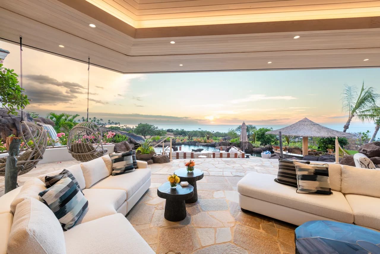 Spacious Vacation Home in Kamuela Hawaii photo 2