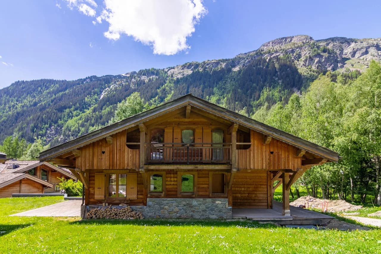 Ski-In Ski-Out Chalet in Argentière, Chamonix