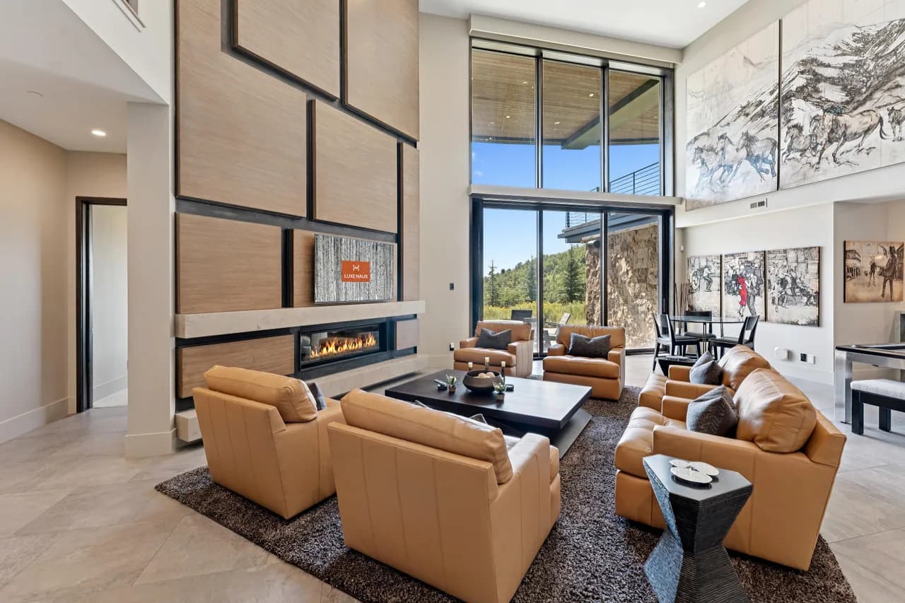 Luxurious Retreat with Game Room in Park City photo 5