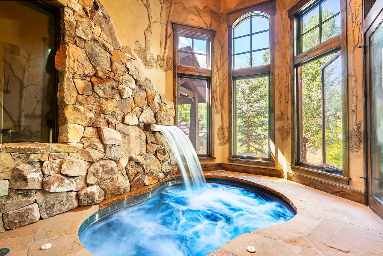 Ski-In Ski-Out Vacation Home in Park City photo 3