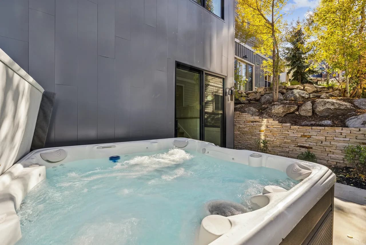 Charming Vacation Home in Park City photo 5