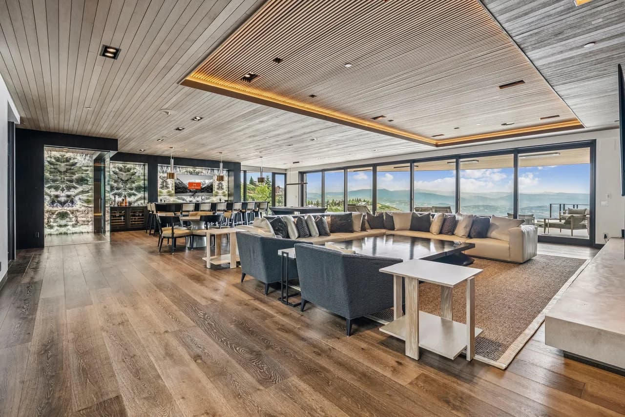 Ski-In Luxury Vacation Home in Park City photo 5