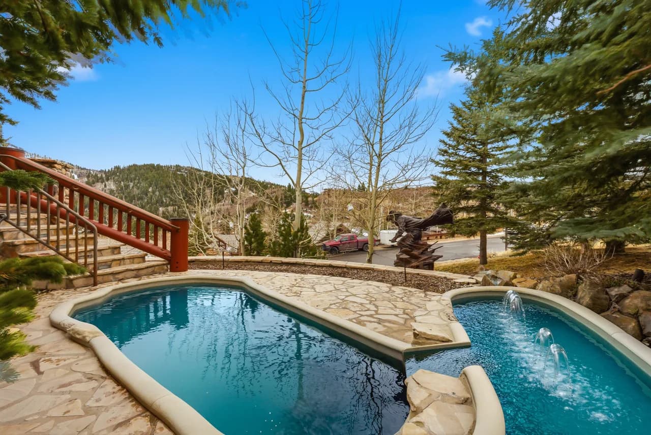 Panoramic Summit View Chalet in Mayflower Lakeside photo 2