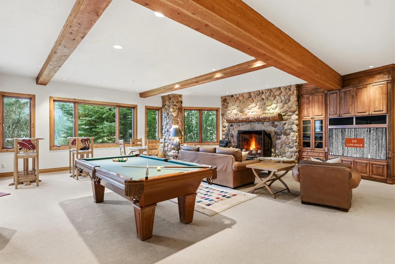 Panoramic Summit View Chalet in Mayflower Lakeside photo 5