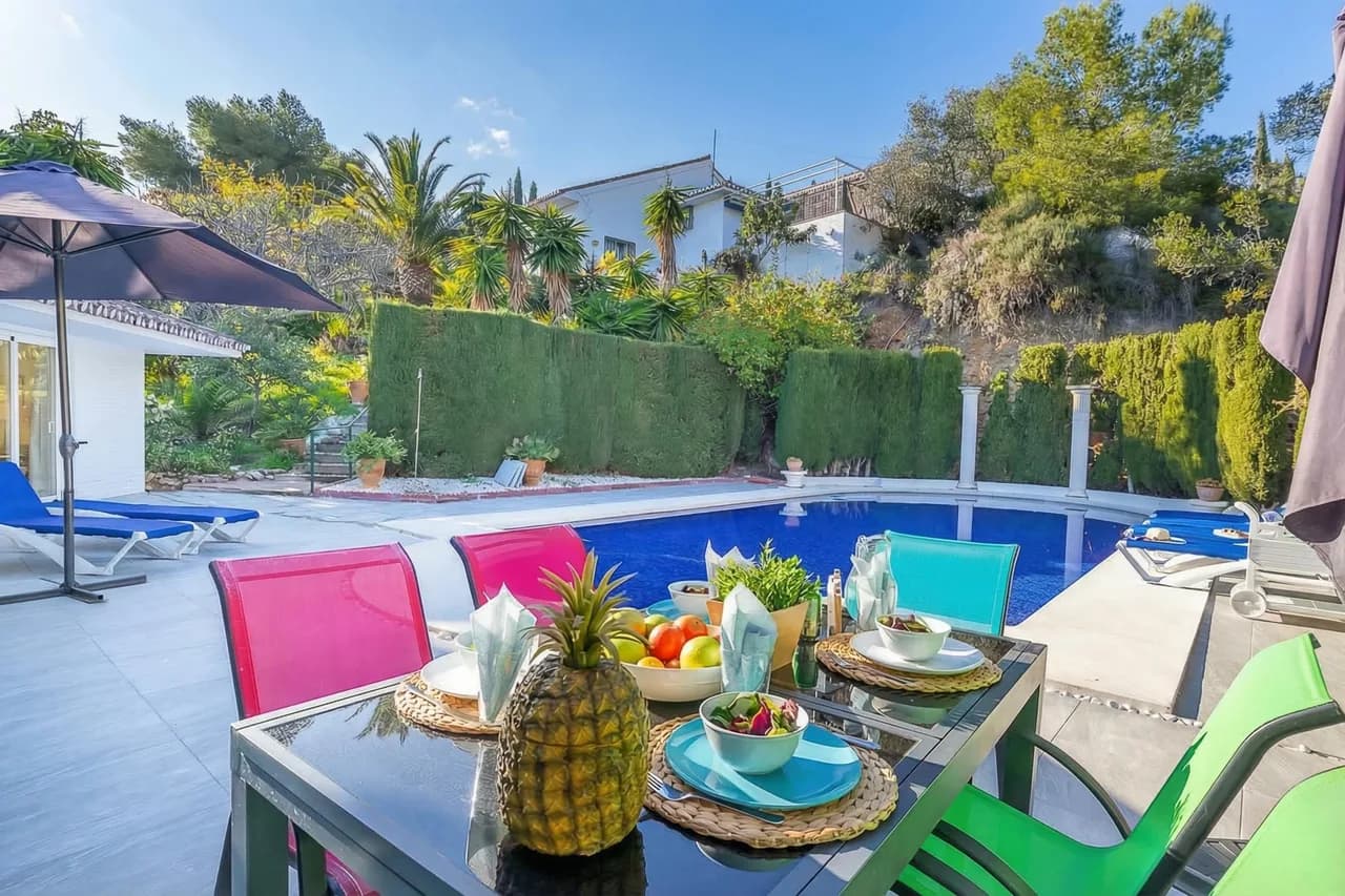 Family-Friendly Pool Villa in Andalucia photo 2