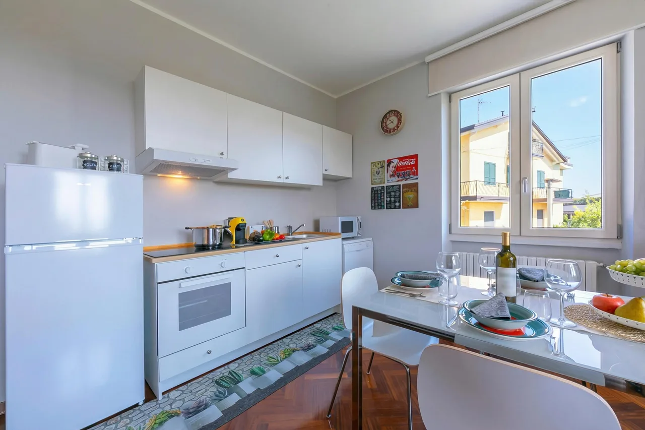 La Maison Fleurie Appt Girasole 2BR Terrace + Free Parking photo 3
