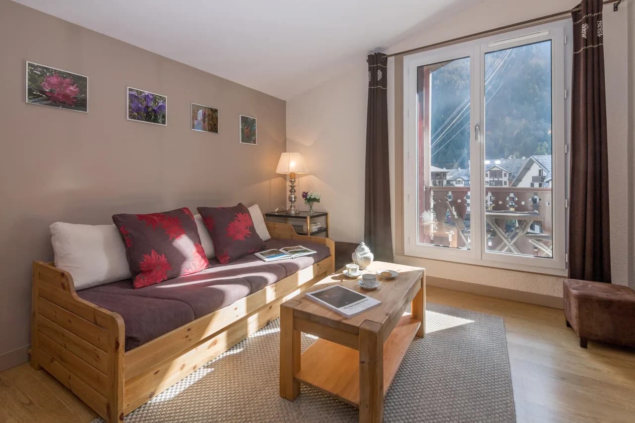 Balcony Apartment in Chamonix, Auvergne-Rhône-Alpes, France photo 2