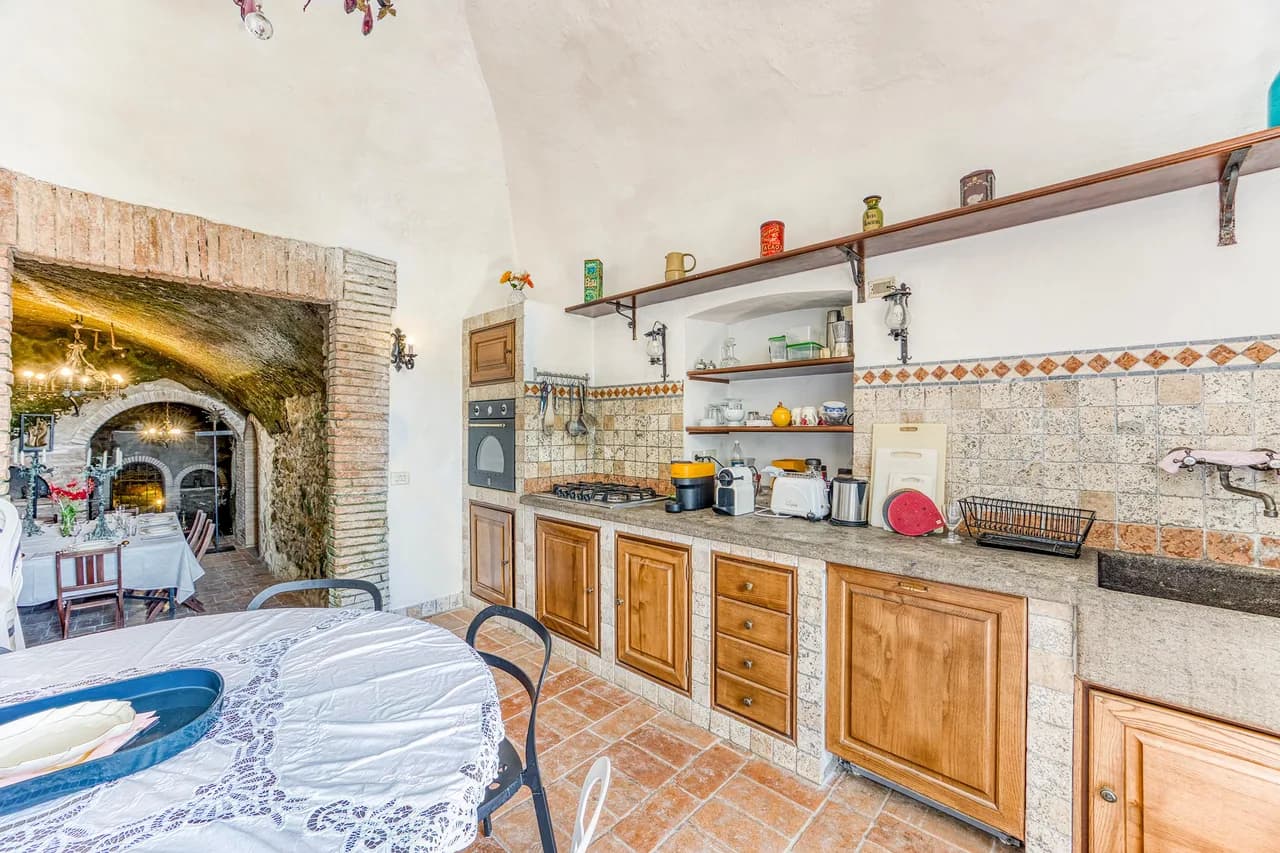 Heated Pool Villa in Castiglione in Teverina photo 4