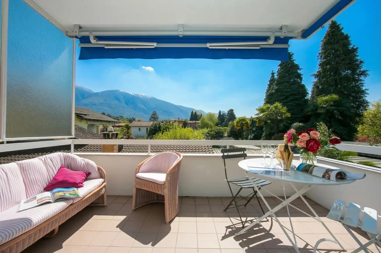 Charming Apartment with Balcony in Ticino