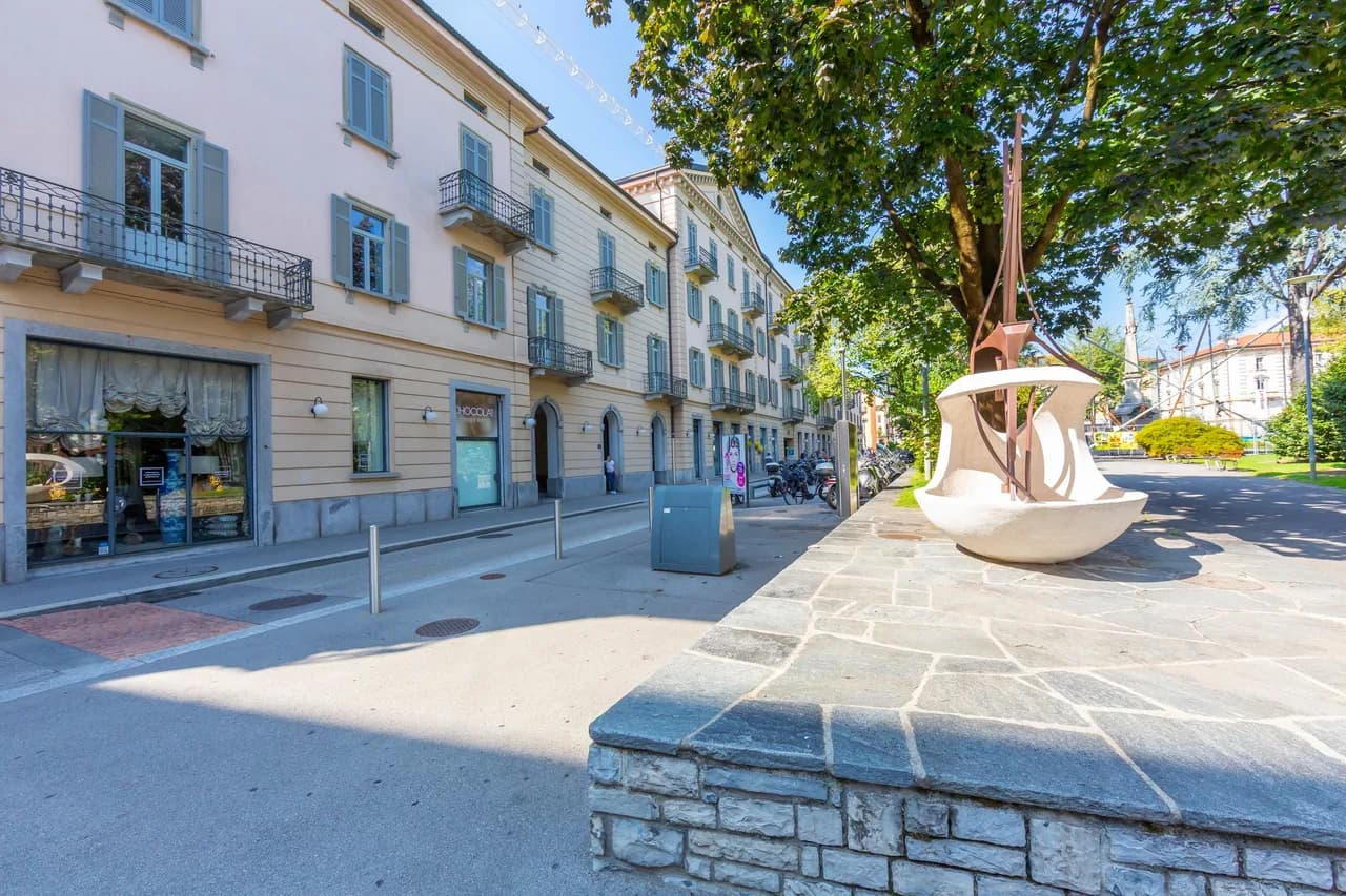 Heart of Lugano Apartment with Balcony photo 2