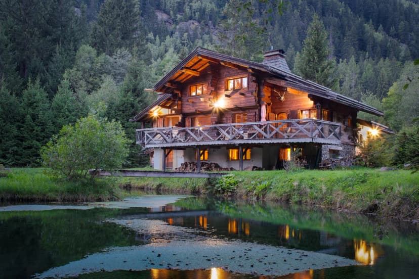 Chalet Tre la Vieux for 14 + Garden