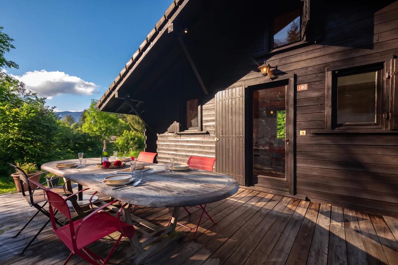 Chalet du Glacier Cosy Alpine style, Sleeps 4 photo 2