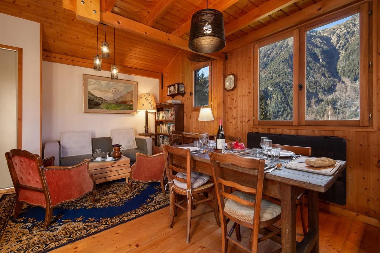 Chalet du Glacier Cosy Alpine style, Sleeps 4 photo 4