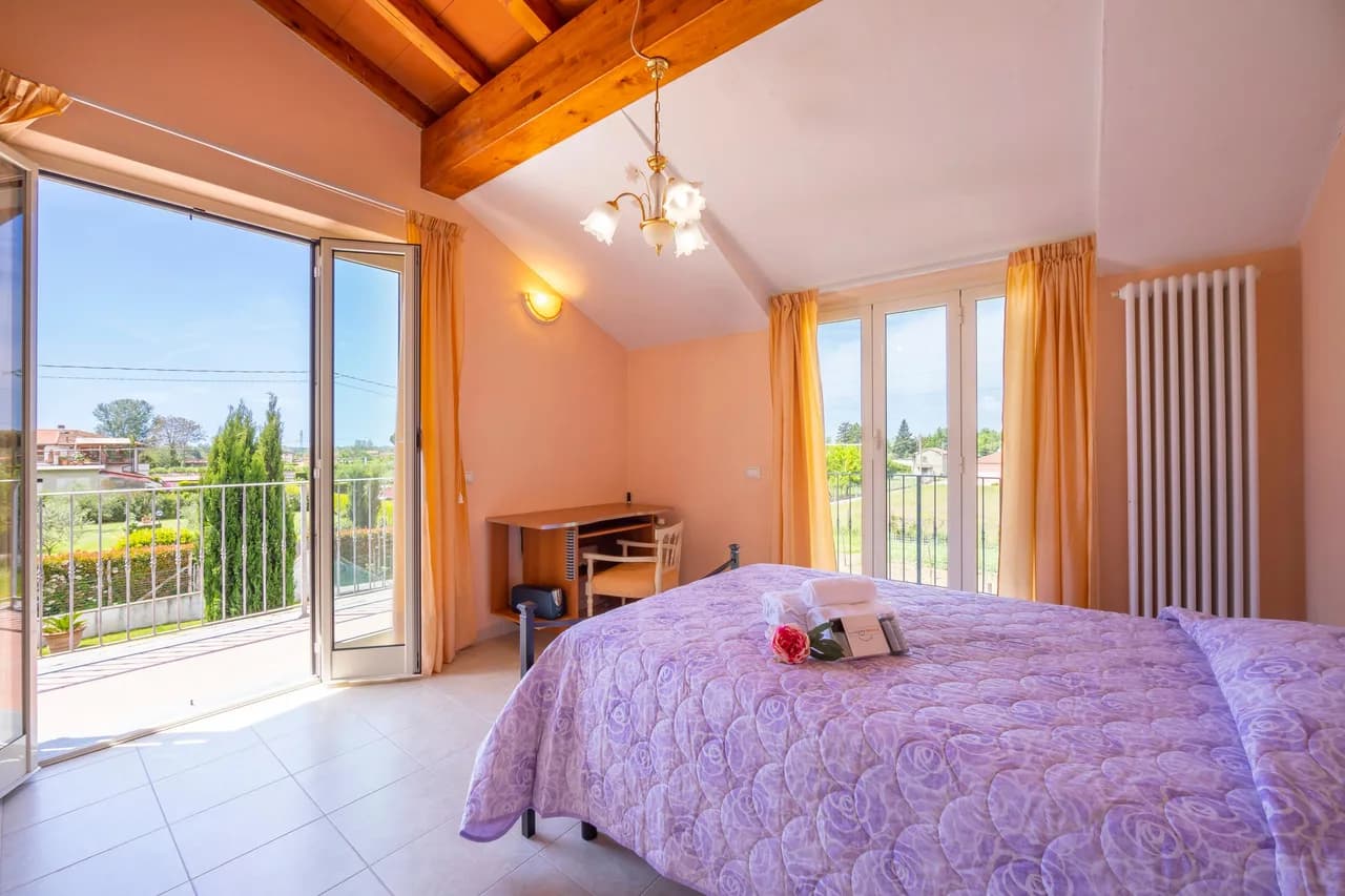Outdoor Jacuzzi Villa in Pietrasanta Tuscany Italy photo 5