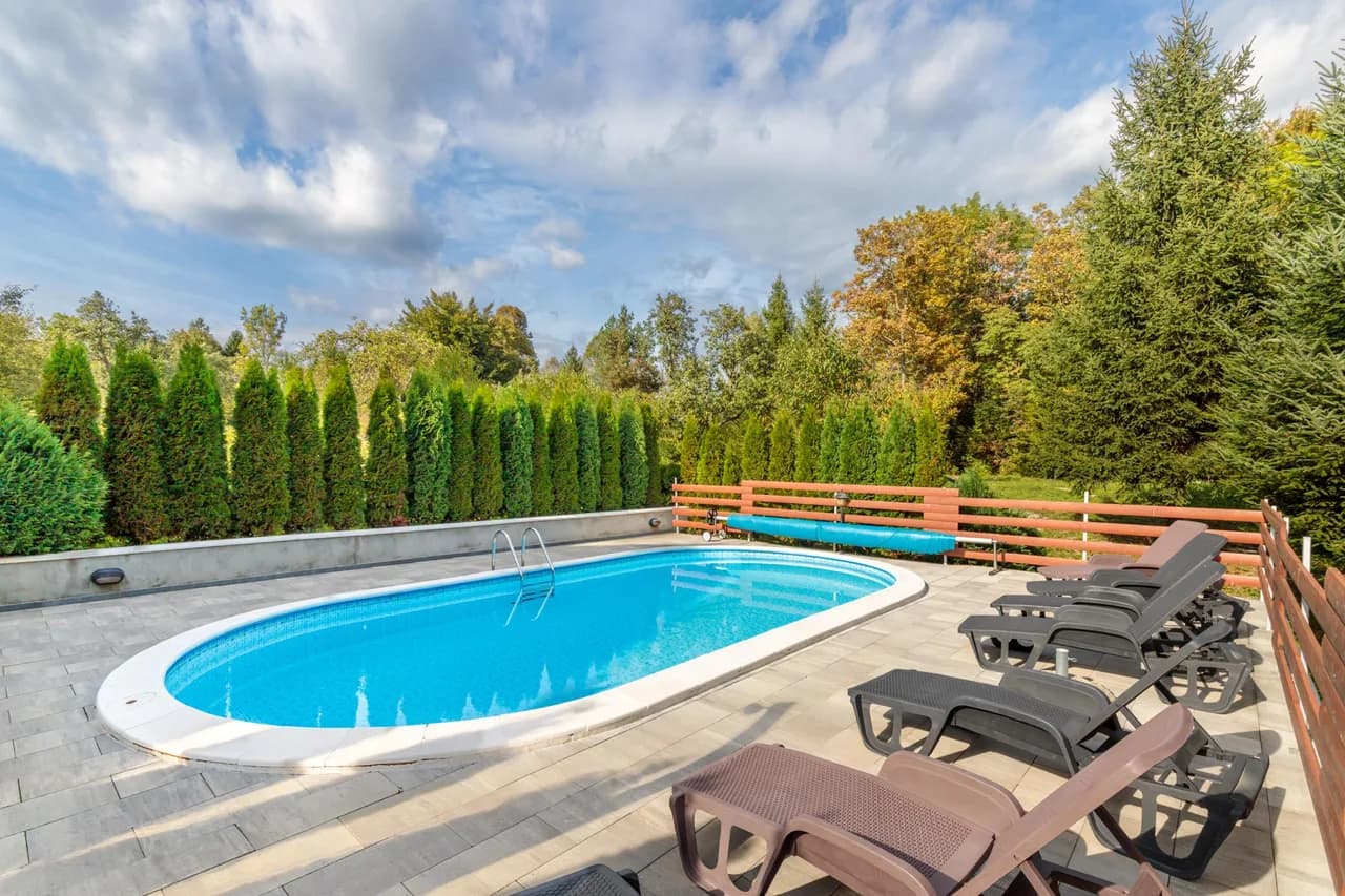 Private Heated Pool Vacation Home in Zavrh photo 2