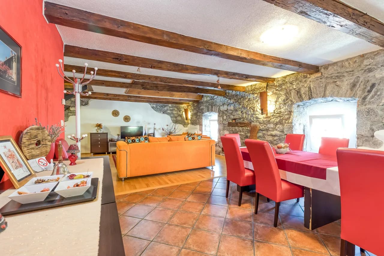 Gourmet Wine Cellar Apartment in Dutovlje photo 4