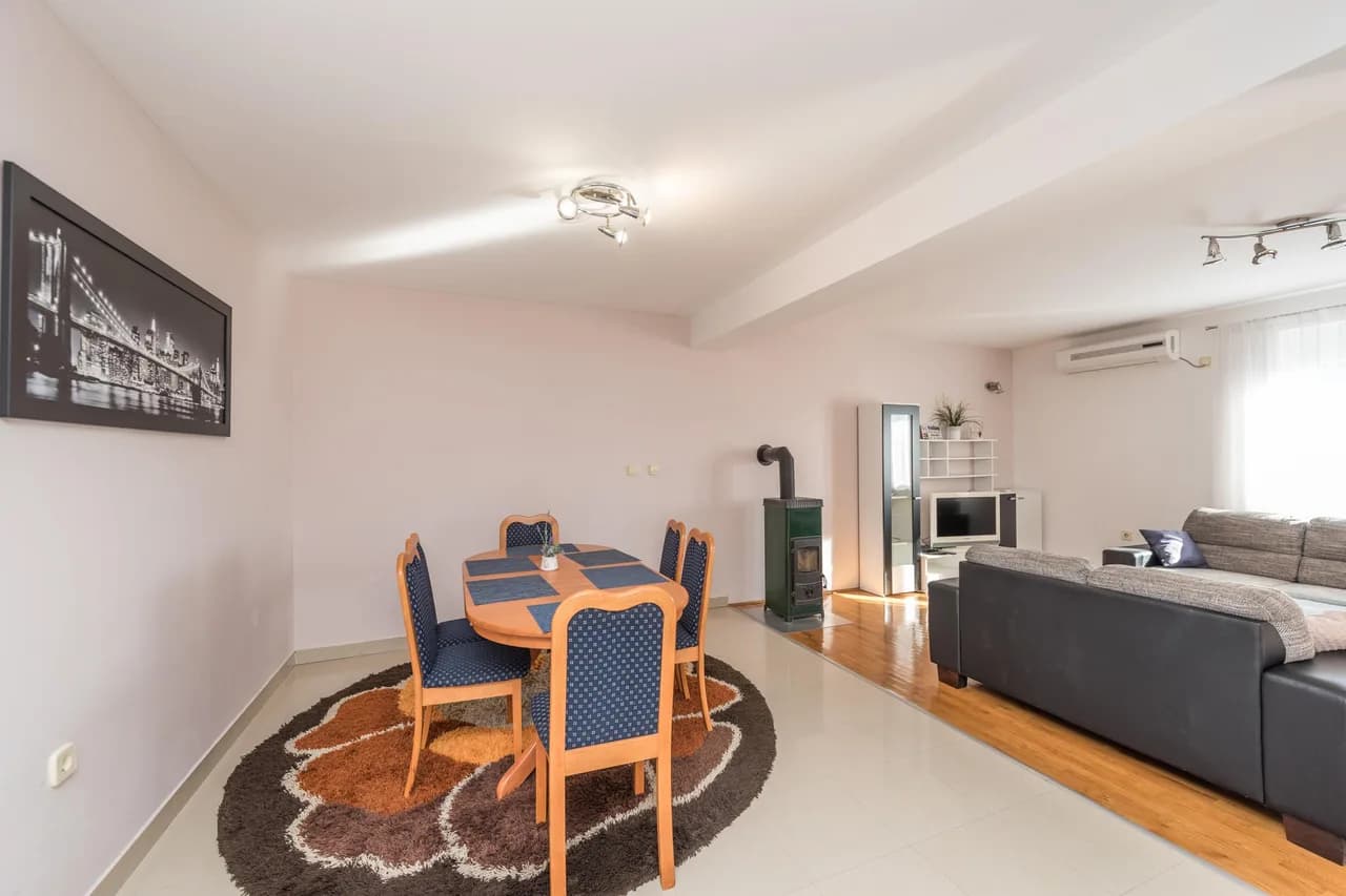 Family Friendly Pool House in Bibinje near Zadar photo 4
