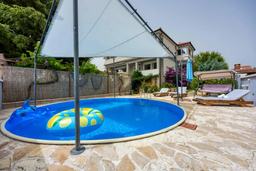 Pool & Garden Apartment Bakija