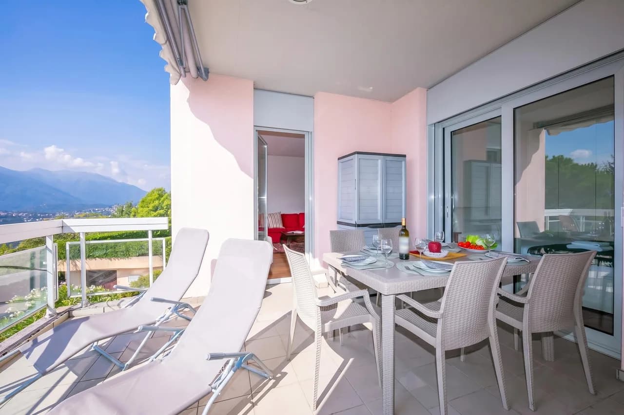Charming Apartment with Shared Pool in Ticino photo 2