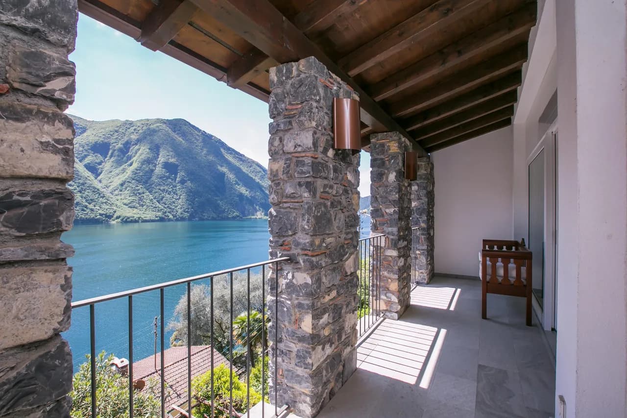 Magic Gandria Lake-View Terrace photo 2