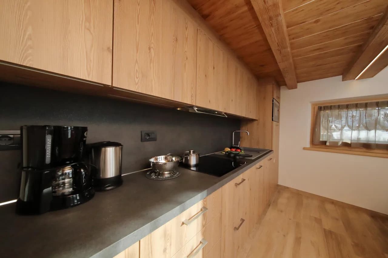 Cozy Apartment Near Ski Slopes in Livigno photo 5