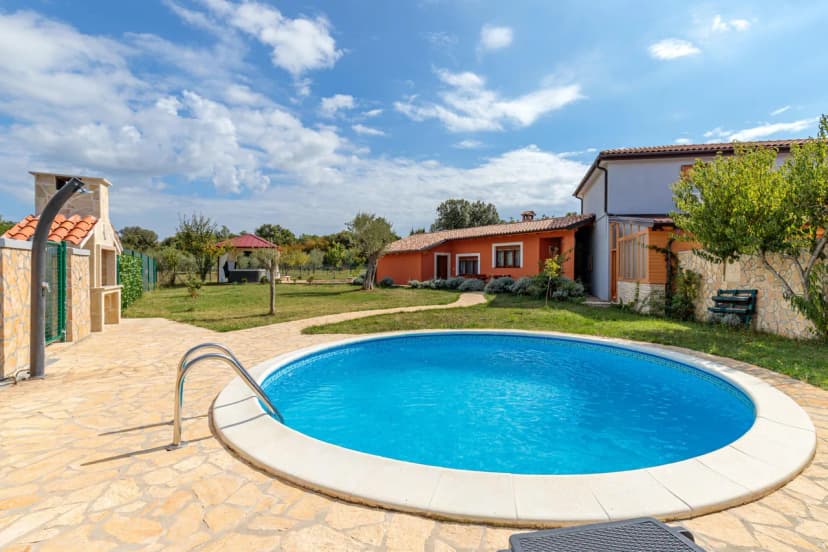 Pool & Spa House Betiga 2