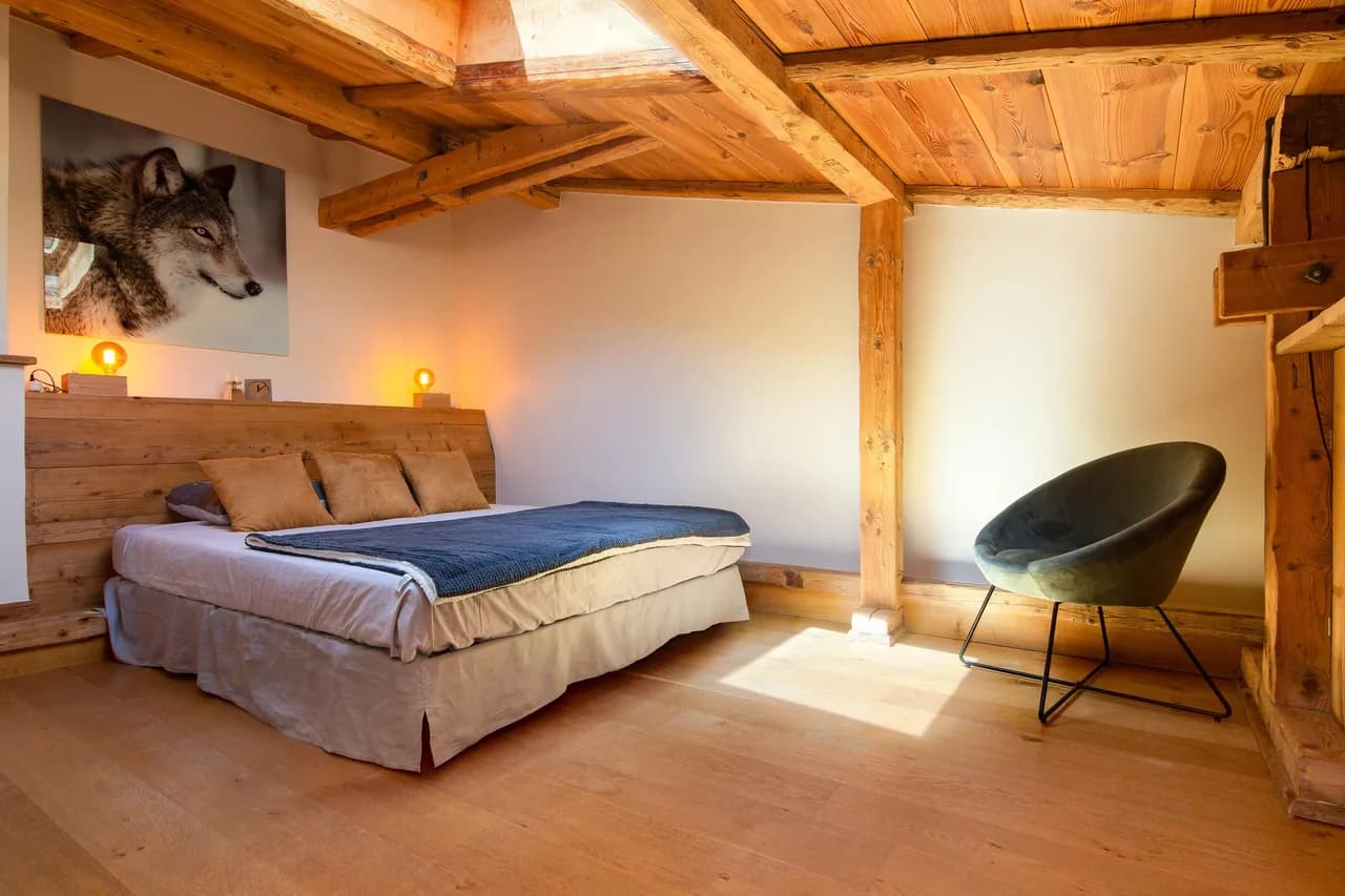 Le Beaulieu Chamonix Penthouse Loft | Fireplace & Views photo 5