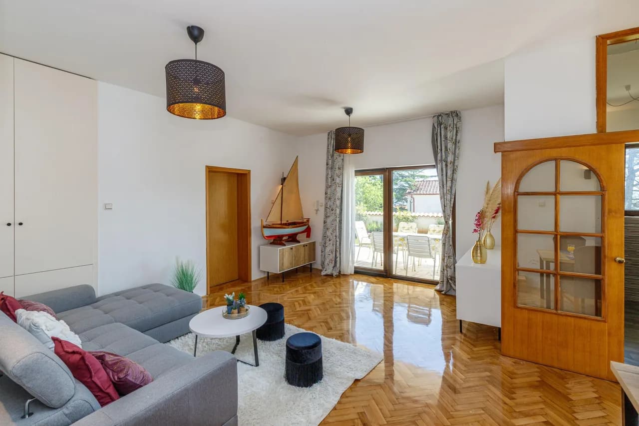 Exclusive Poolside Apartment in Krk photo 4