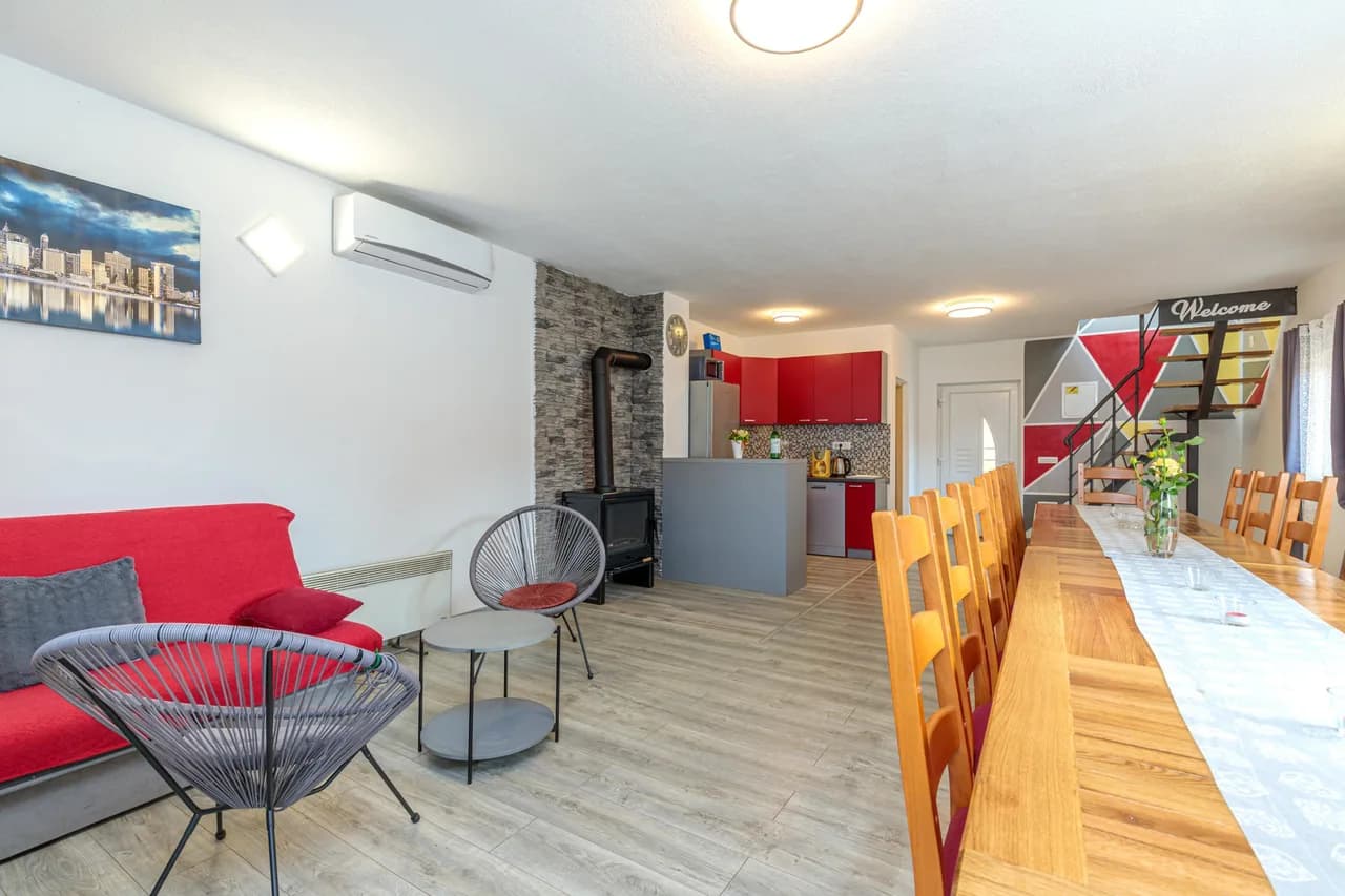 Pool and Sauna Vacation Home in Velika Buna photo 4