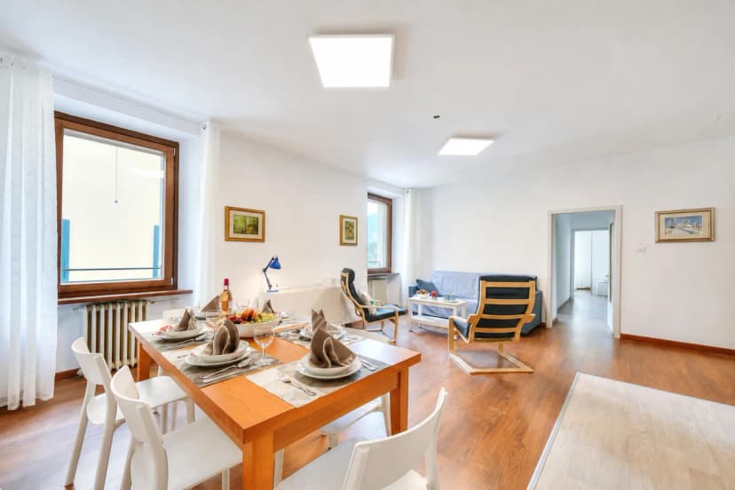 Residenza Rocca Del Lago 4