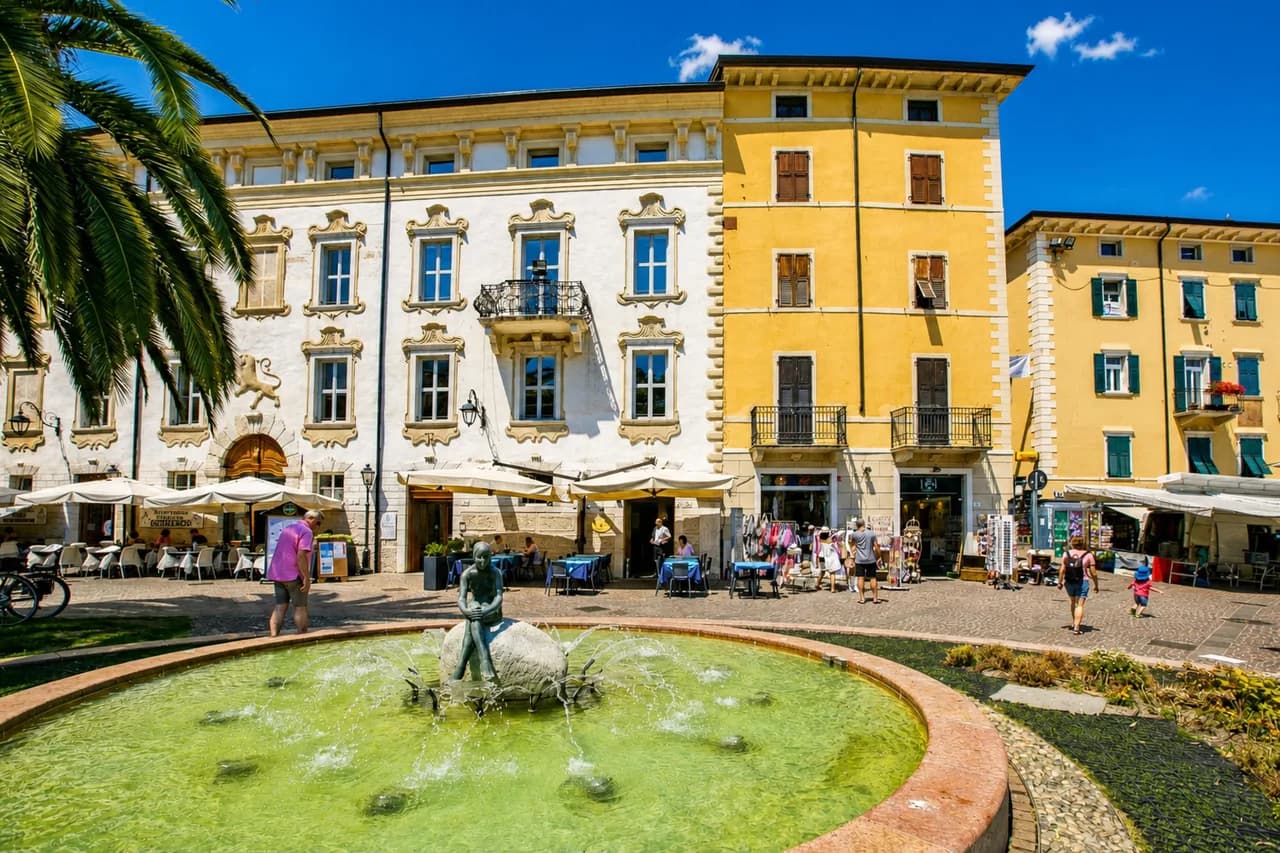 Residenza Rocca Del Lago 4 photo 2