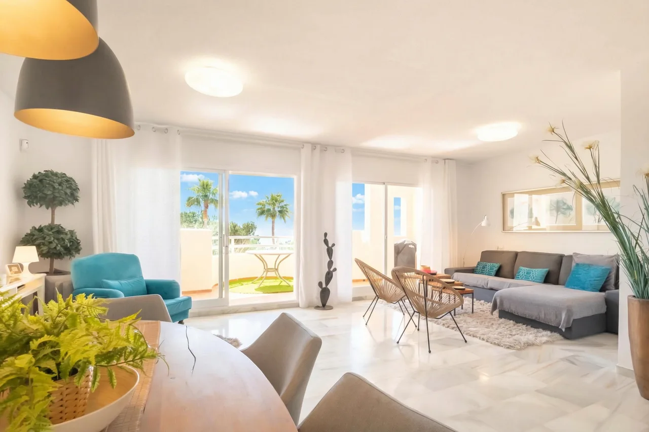 Sea View Apartment in Mijas Costa photo 5