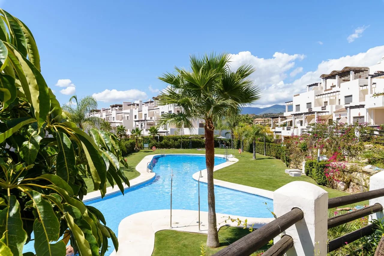 Sunset Seaview Apartment in Estepona photo 4