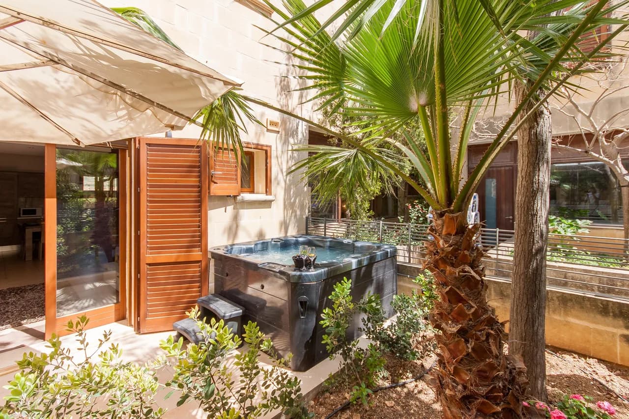 Secluded Vacation Home in Mġarr Gozo