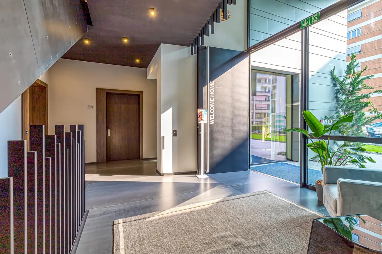 ICON H Lugano 406 Suite Business photo 5