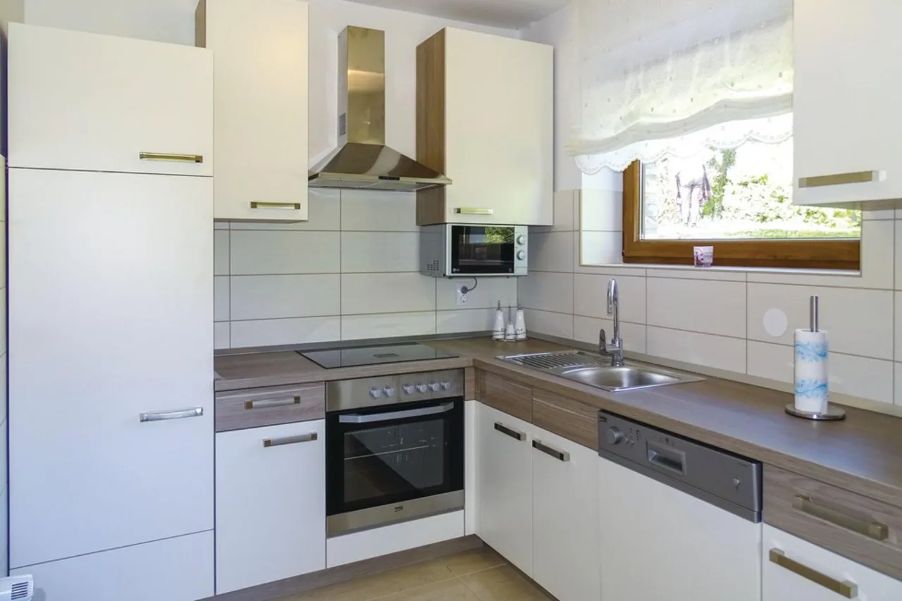 Lakeside Vacation Home in Metlika, Slovenia photo 5