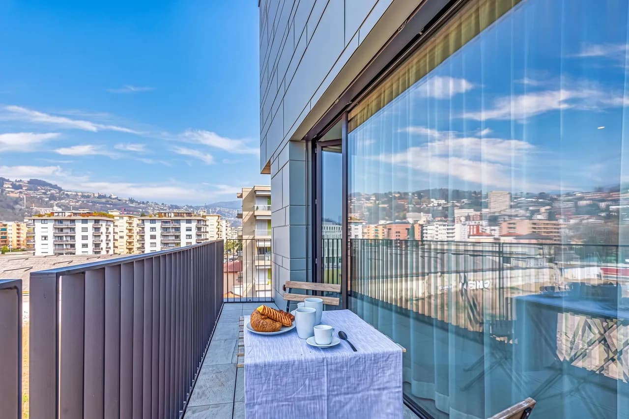 ICON H Lugano 405 Suite Business photo 2