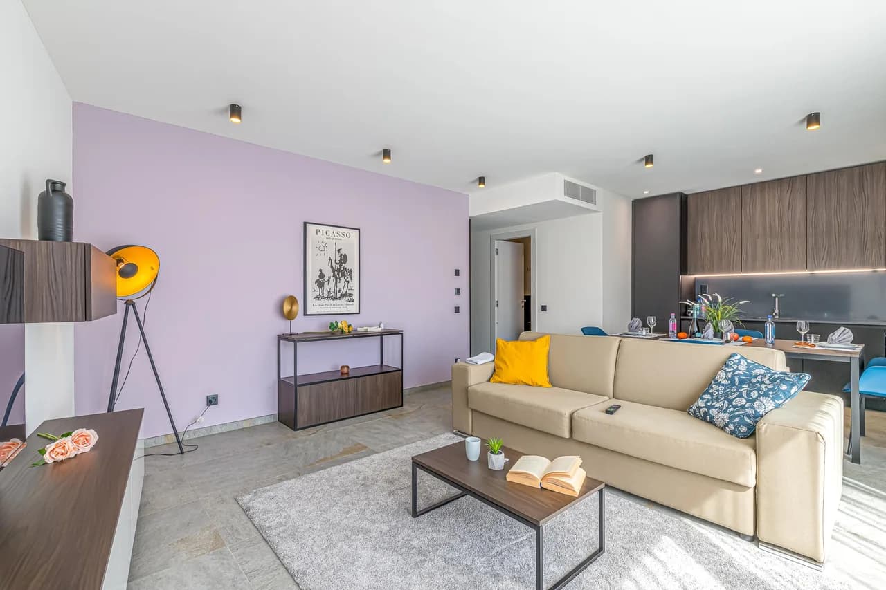 Contemporary Business Apartment in Ticino photo 2