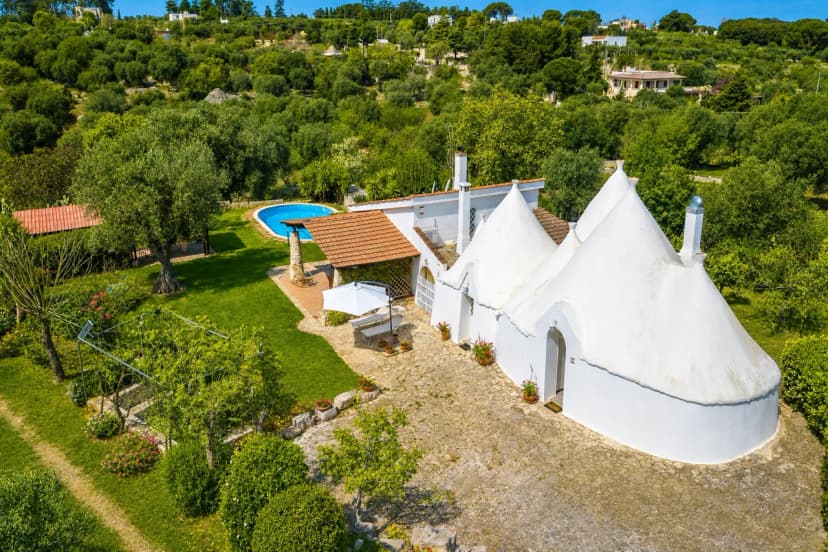 La Casa Sulla Roccia Trulli Pool