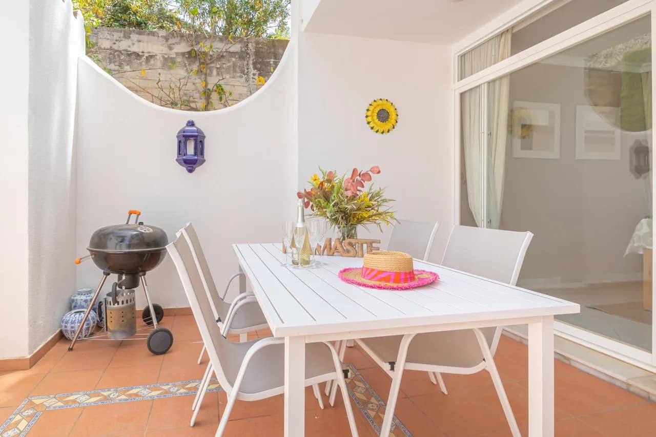 Charming Townhome Near Beach in Mijas Costa photo 2