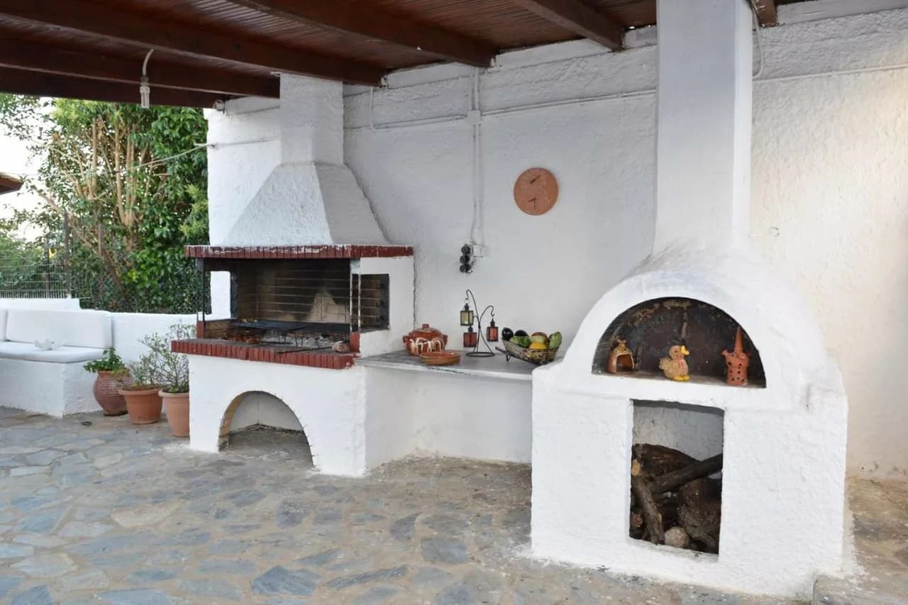 Charming Poolside Villa in Patras, Achaia, Greece photo 4