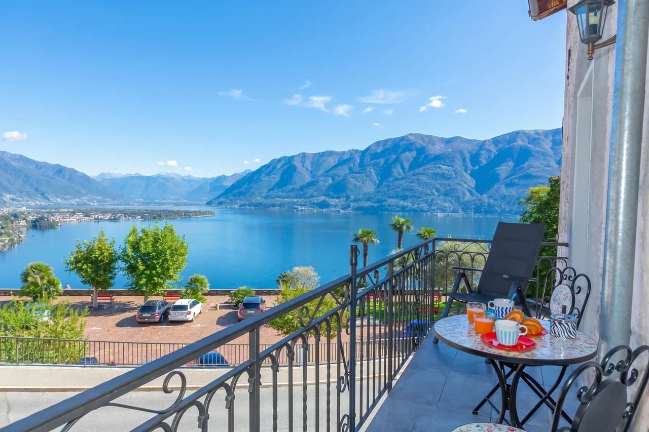 Yellow view apartment - Ronco S/Ascona photo 2