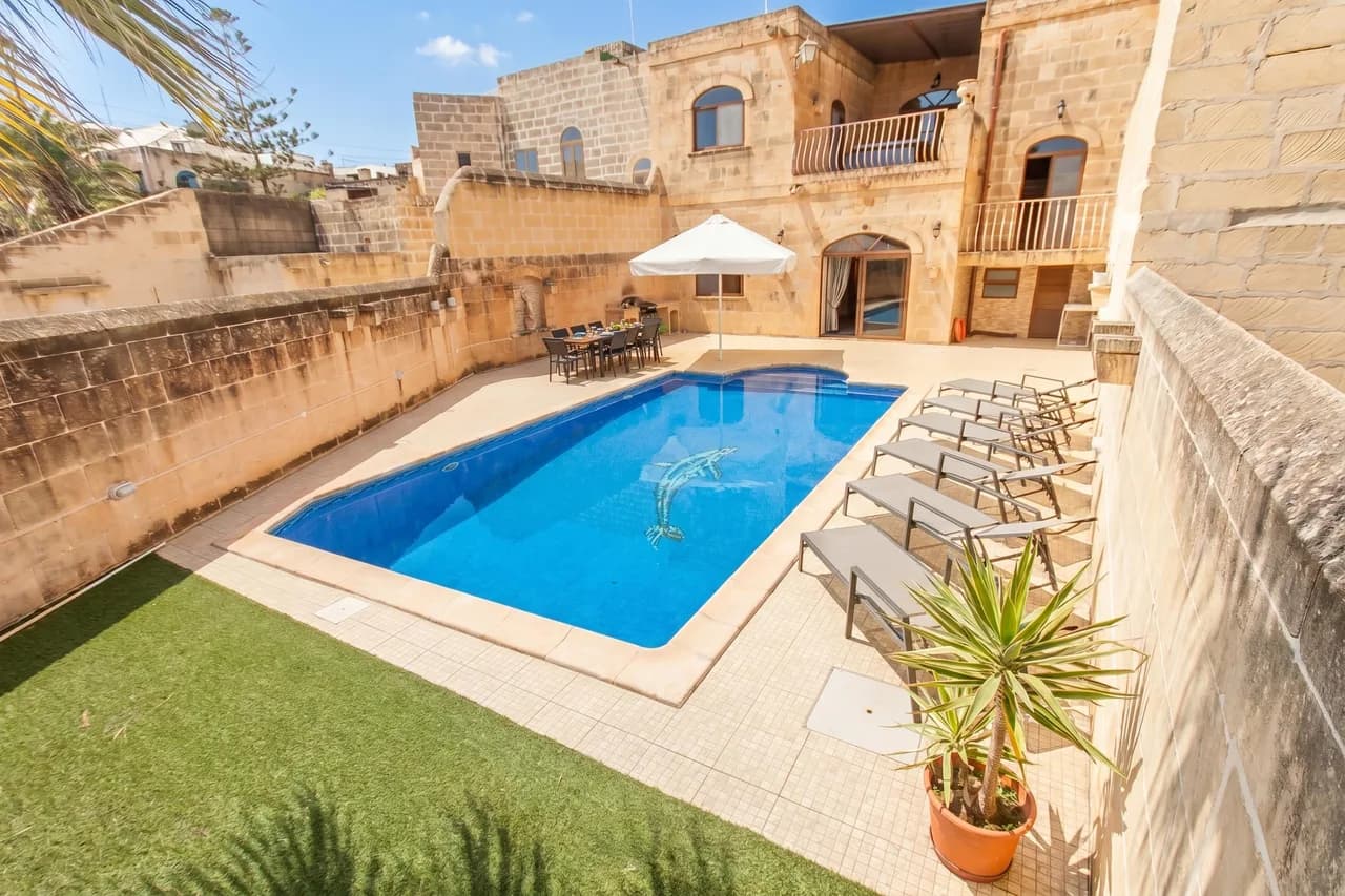 Authentic Gozitan Farmhouse with Pool in Kercem Gozo photo 4