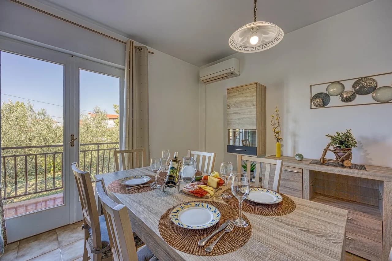 Tranquil Pool Vacation Home in Višnjan Istria Croatia photo 4