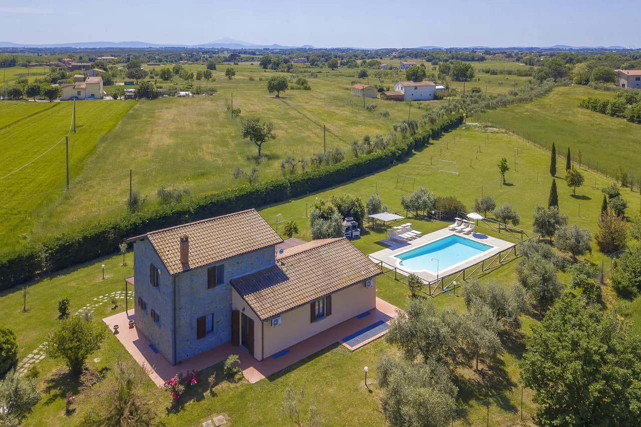 Tranquil Countryside Villa in Cortona photo 5