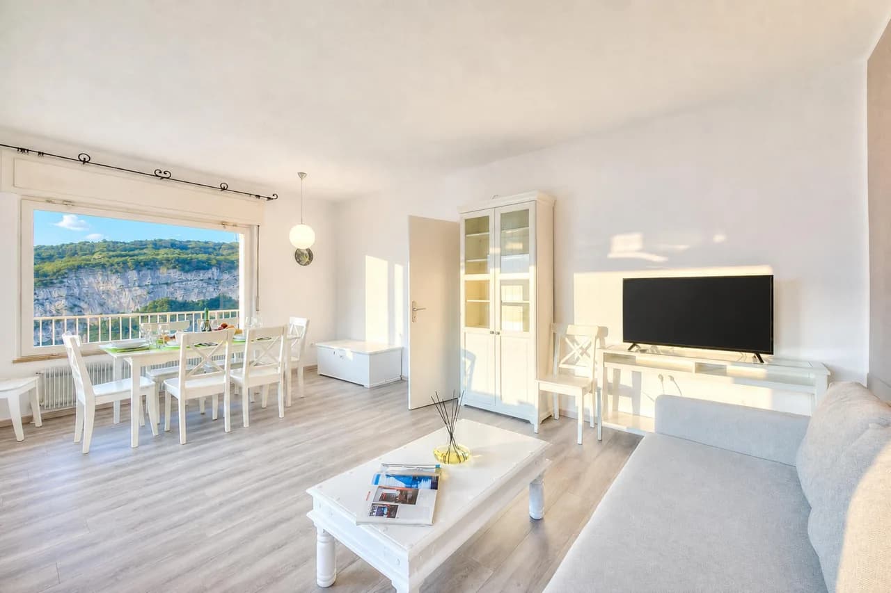 Panoramic View Villa in Nago-Torbole photo 4