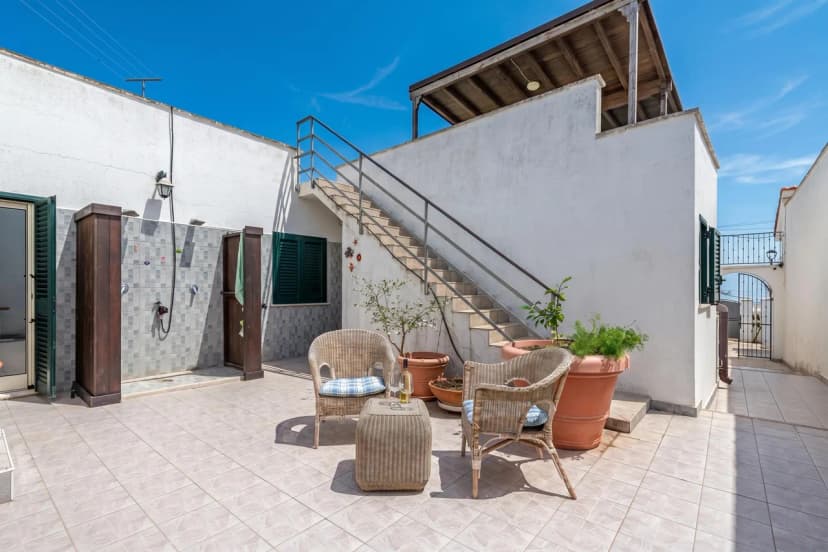 Kallisti Beach House with Private Garden