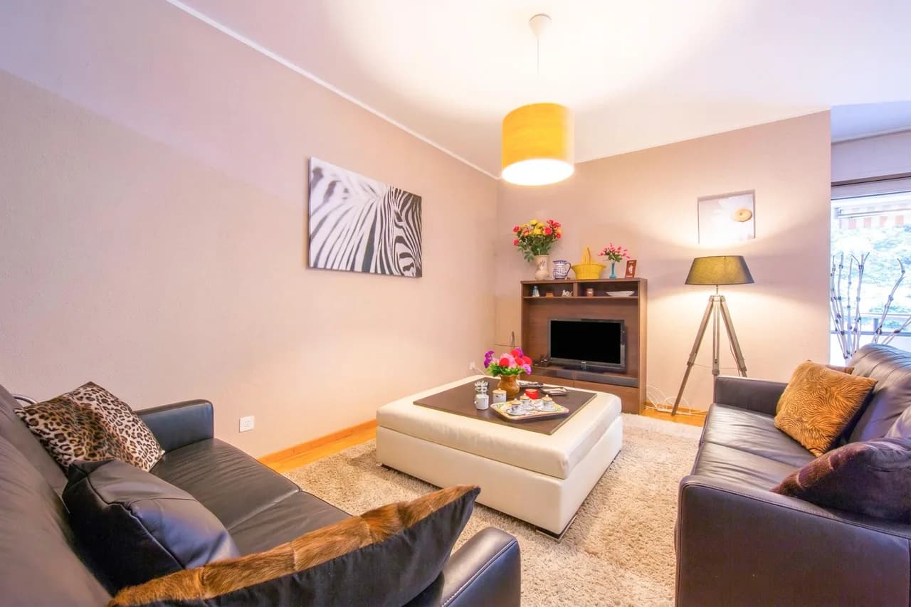 Maraini Elegante Apartment with Jacuzzi & Balcony photo 3