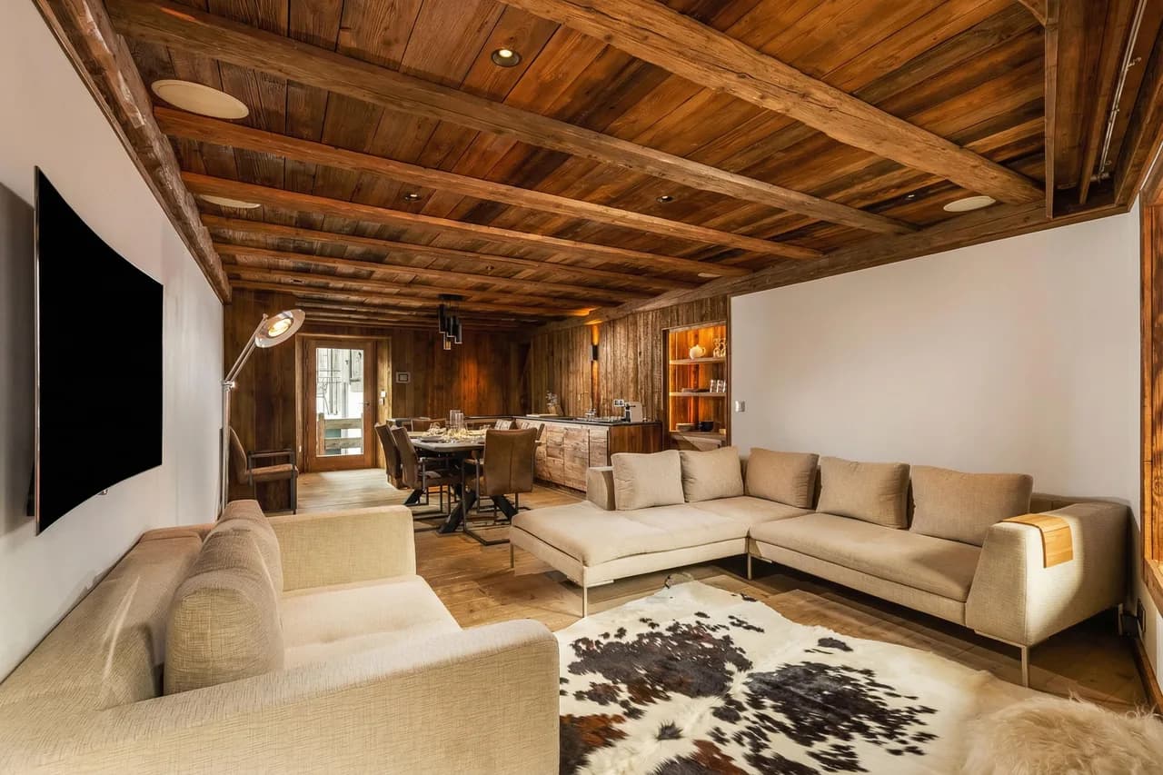Spacious Family Apartment in Chamonix Center