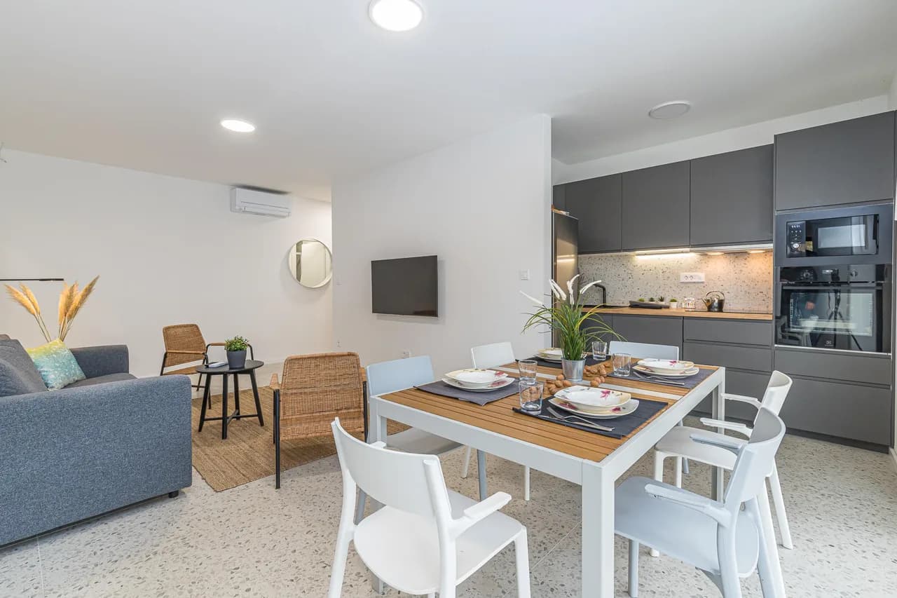 Stylish Pool Apartment in Baška, Krk, Croatia photo 4